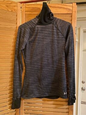 Under Armour Black Heathered Performance turtleneck